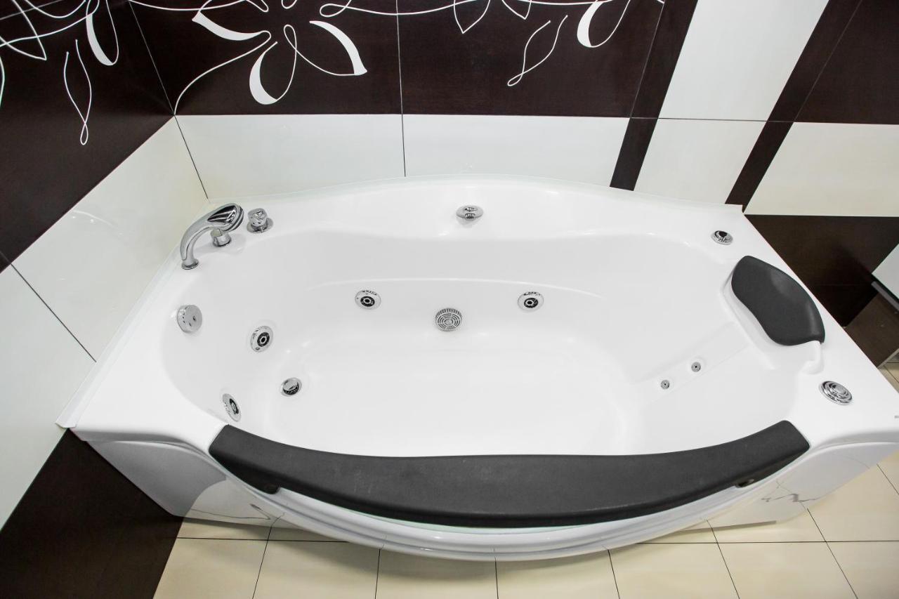 Brand New Relaxing Place In Nice Neighbourhood Lviv Dış mekan fotoğraf